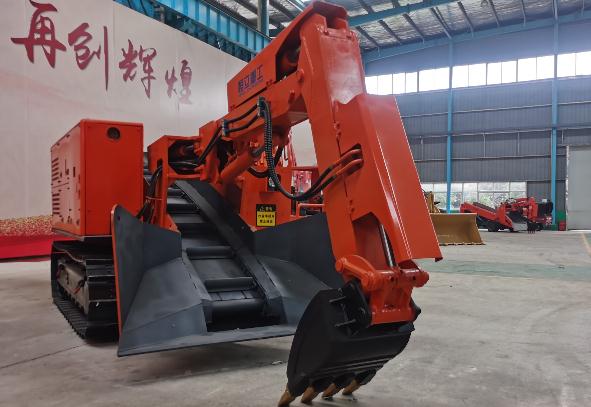 履帶扒渣機(jī) 履帶扒渣機(jī)