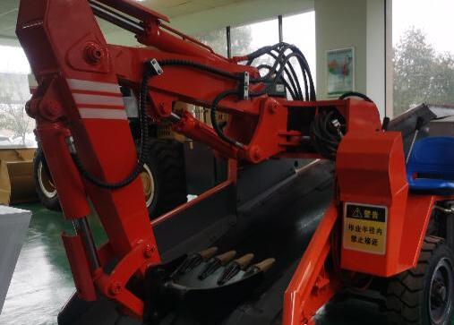 扒渣機(jī)作業(yè)時(shí)，出現(xiàn)什么情況必須停機(jī)呢？